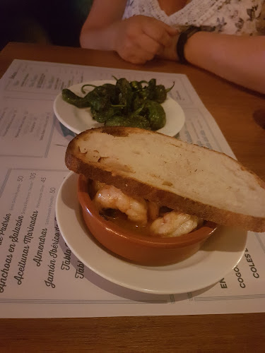 Escama Gastrobar - Gastronomi och hotellverksamhet