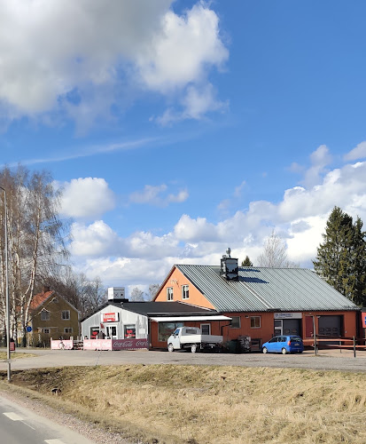 Opinii despre Fäggeby Restaurang Pizzeria în Falun - Gastronomi och hotellverksamhet