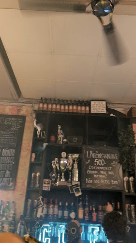 Opinii despre Cliff Barnes în Stockholm - Gastronomi och hotellverksamhet