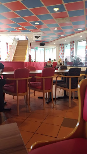 Opinii despre Hallstakrog în Hallstahammar - Gastronomi och hotellverksamhet