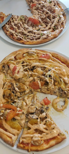 Pizzeria Avesta - Gastronomi och hotellverksamhet