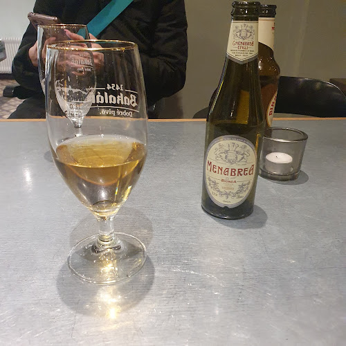 La Rossa (fd LaPizza Laröd ) - Gastronomi och hotellverksamhet