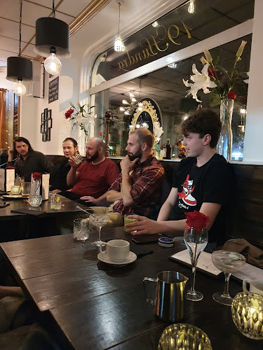 19Hundra - Gastronomi och hotellverksamhet