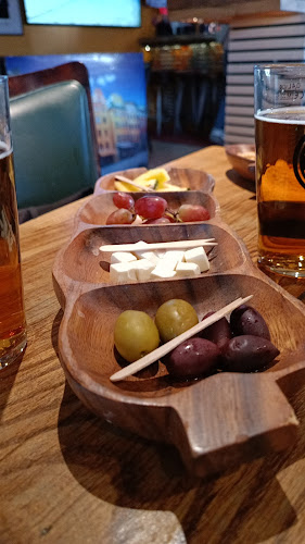 Comments and reviews of Ylias Bistro