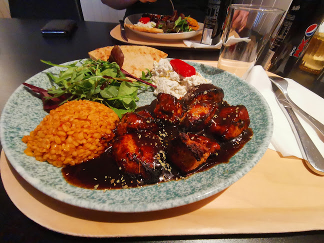 Santorini Sofras Meze Kolgrill - Gastronomi och hotellverksamhet