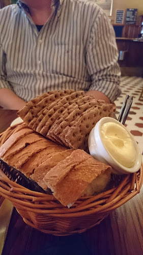 Restaurant Pelikan Open Times