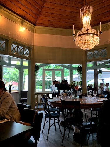 NP BISTRO Open Times