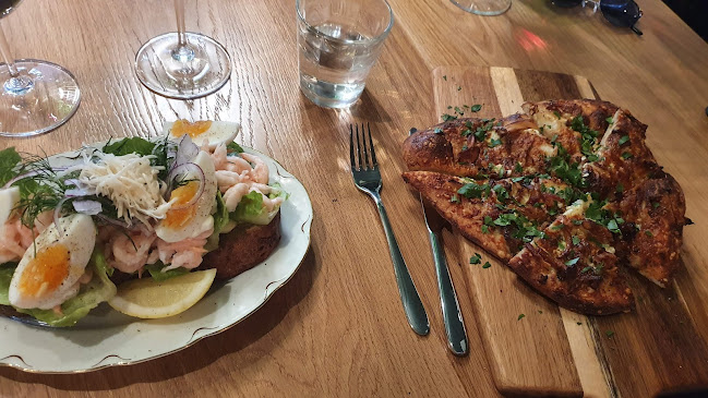 Opinii despre Sundbybergs Vinbar în Sundbyberg - Gastronomi och hotellverksamhet