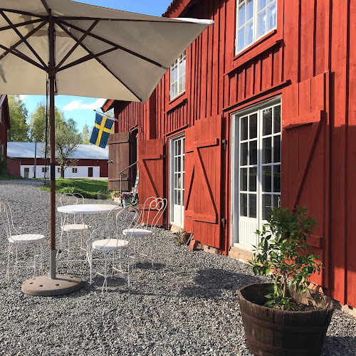 Nora Annas Gårdscafe’ och glamping - Nora