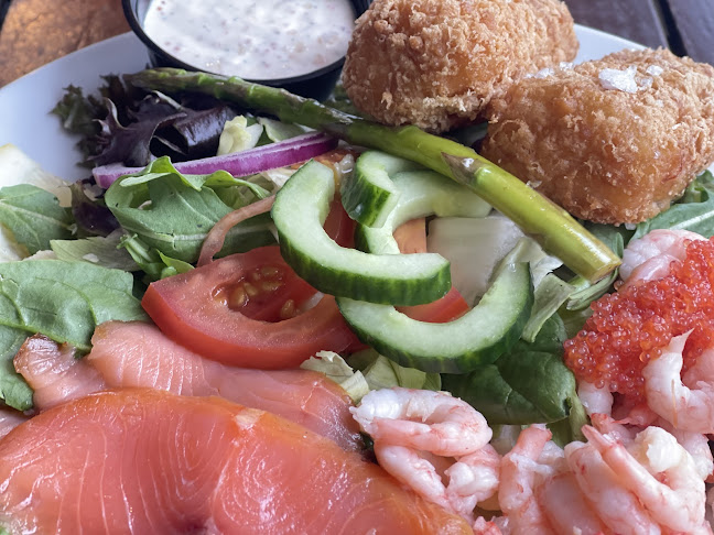 Äspets Rökeri - Gastronomi och hotellverksamhet