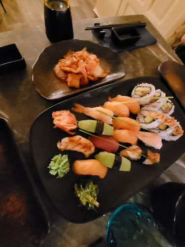 Opinii despre Sushi Wave Eskilstuna în Eskilstuna - Gastronomi och hotellverksamhet
