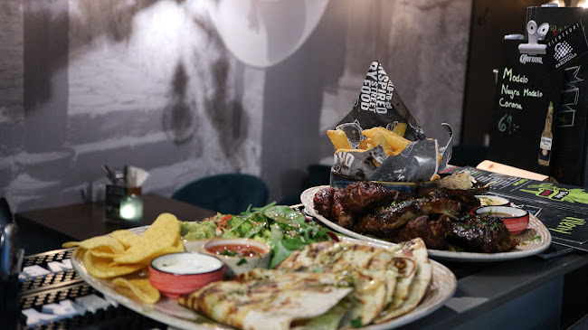 Pacos Karlskoga - Gastronomi och hotellverksamhet