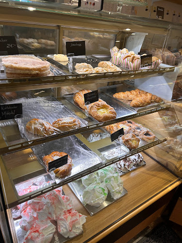 Comentarii opinii despre Brynolf Bagare i Västerås AB