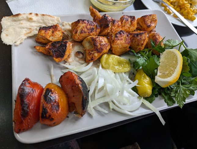 Shahrazad - Gastronomi och hotellverksamhet