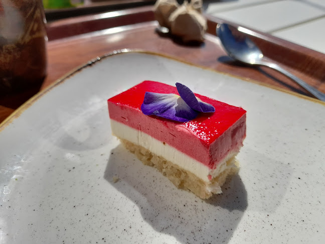 Comentarii opinii despre Tindered Trädgård Café