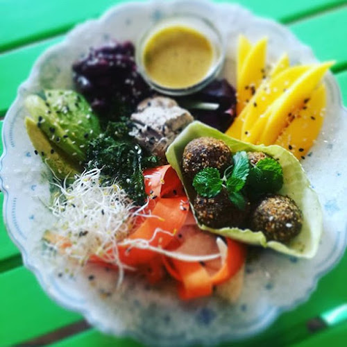 eko-LOGISKT konceptcafé & vänner Open Times