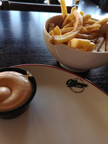 Comentarii opinii despre O'Learys Göteborg Central