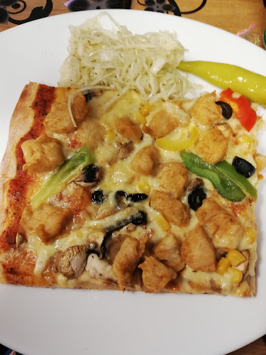 Tre Kronor - Pizzeria Kristianstad - Gastronomi och hotellverksamhet