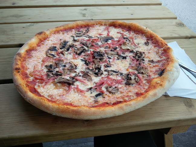 Comentarii opinii despre Via Venetto