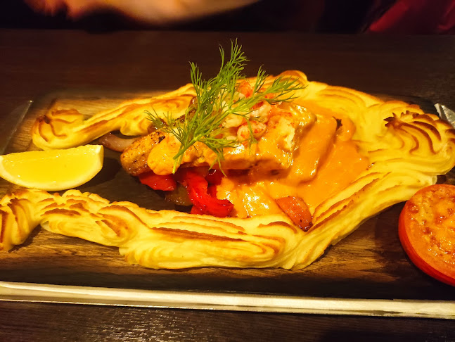 Restaurang Maxim - Gastronomi och hotellverksamhet