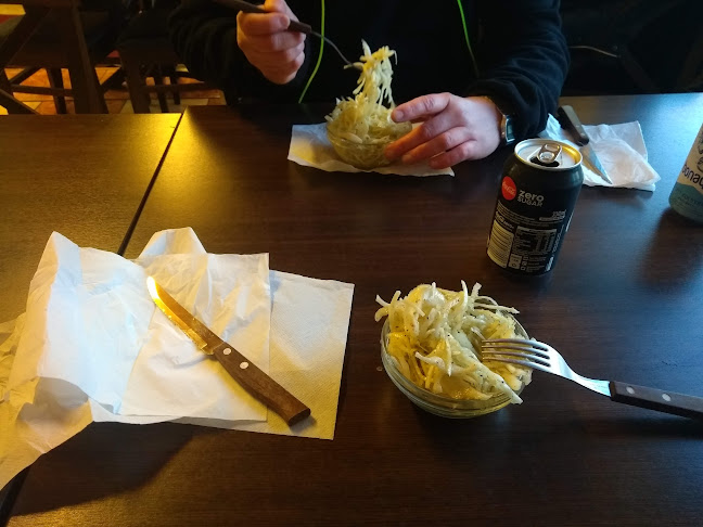 Ängelholmsvägen 11, 312 34 Laholm