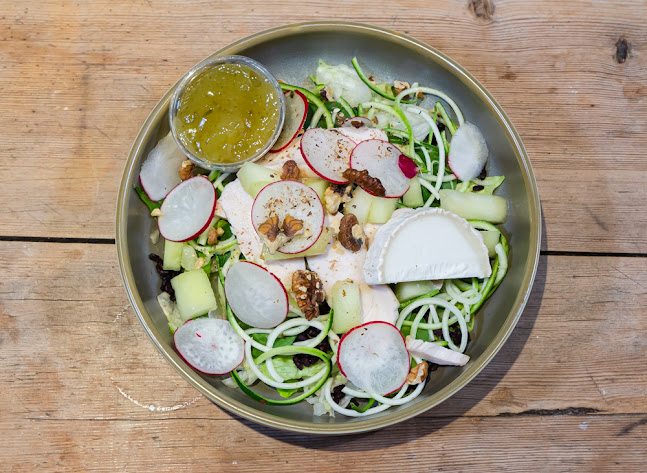 Salads and Smoothies - Gastronomi och hotellverksamhet