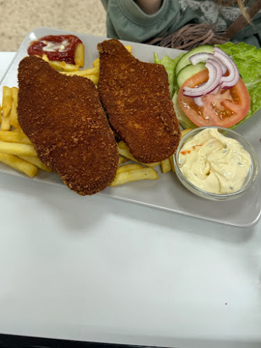 Opinii despre Gårdstånga Vägkrog în Flyinge - Gastronomi och hotellverksamhet