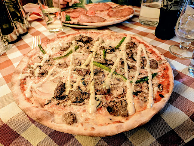 Ciao Ciao Grande - Gastronomi och hotellverksamhet