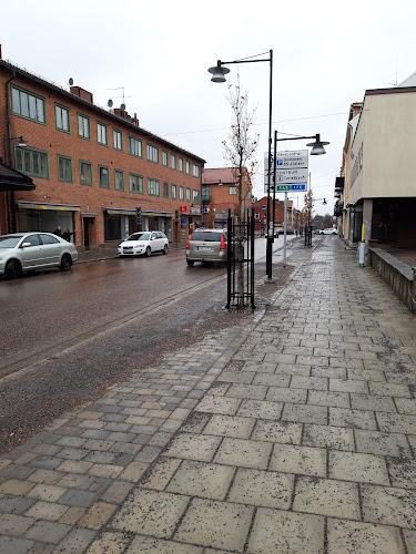 Pizzeria Montreal - Gastronomi och hotellverksamhet