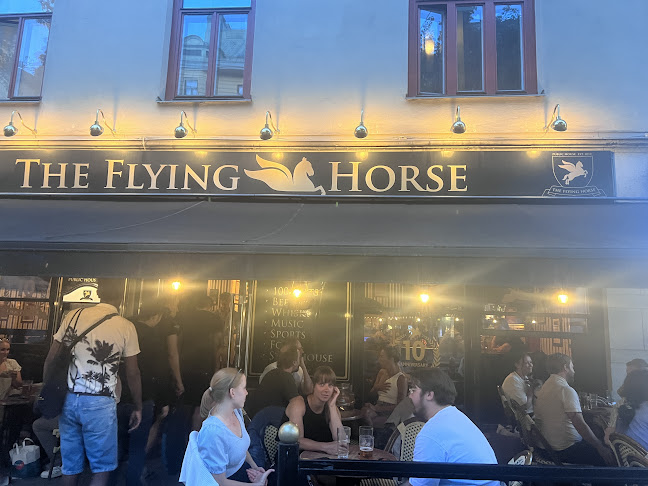 The Flying Horse - Gastronomi och hotellverksamhet