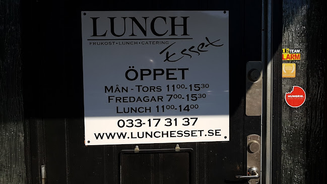 Comentarii opinii despre Lunchesset