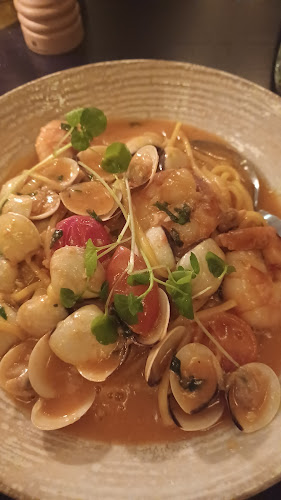 La Nonna - Gastronomi och hotellverksamhet