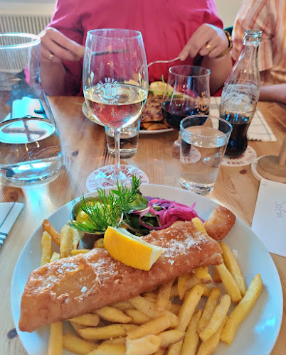 Åhus Bryggeri & Restaurang Åhus Open Times