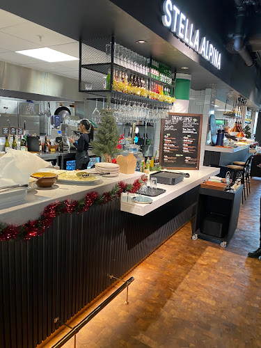 Kitchen Floor - Gastronomi och hotellverksamhet