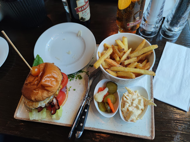 Comentarii opinii despre Allé Kök & Bar