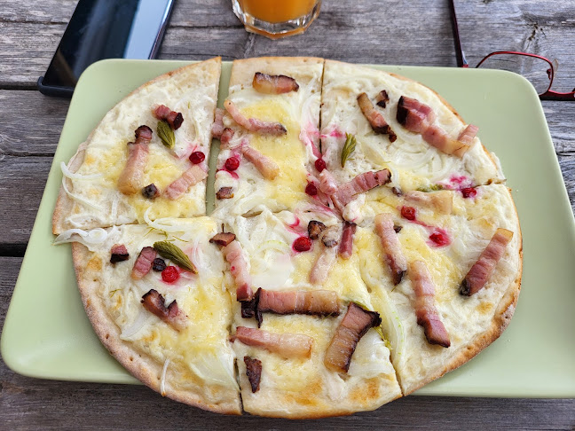 Opinii despre Björkaholms Bakarstuga & Björkaholms Vitalkost în Lysvik - Gastronomi och hotellverksamhet