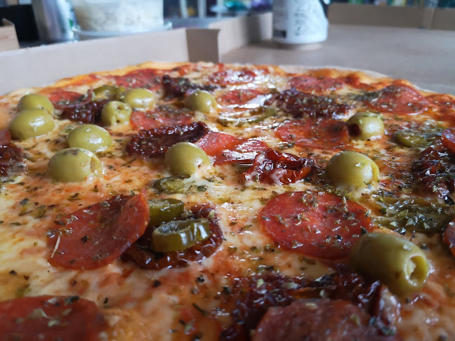 Krikors Pizza & Kebab - Gastronomi och hotellverksamhet