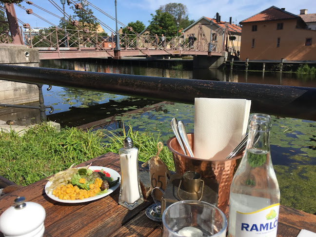 Opinii despre Borgen Restaurang & Festsalar Uppsala în Uppsala - Gastronomi och hotellverksamhet