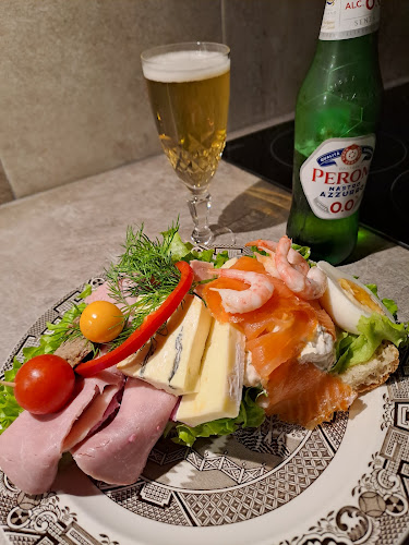 Restaurang Tant Grön - Gastronomi och hotellverksamhet