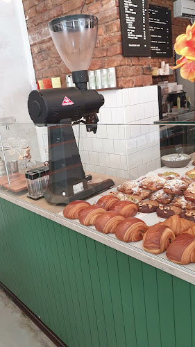 Café Pascal Phone number