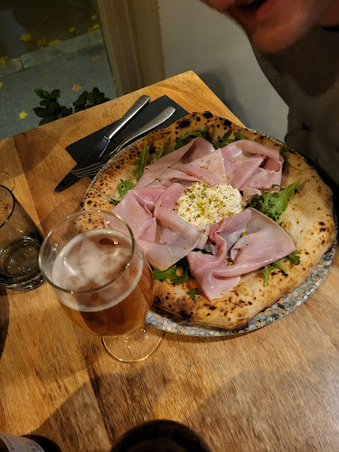 Opinii despre DOC Sundsvall în Sundsvall - Gastronomi och hotellverksamhet