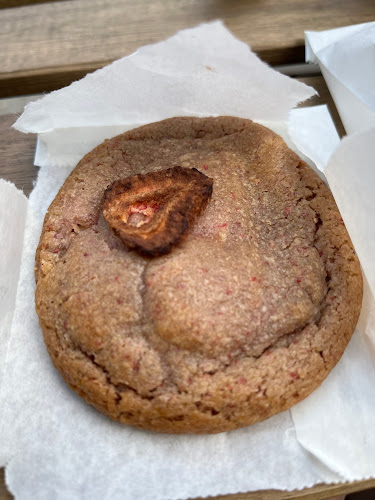 Comentarii opinii despre Krümel Cookies & Crumbs