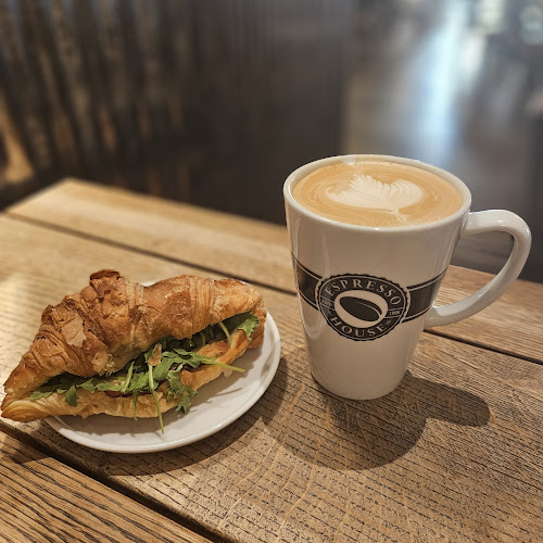 Espresso House - Gastronomi och hotellverksamhet