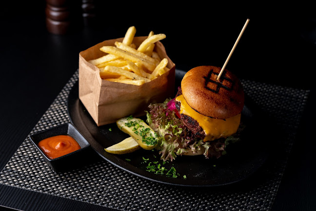 Thott's Restaurant - Gastronomi och hotellverksamhet