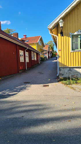 Plåt Pelles Café Open Times