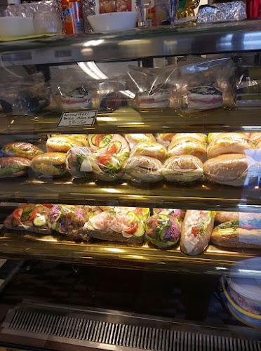 Comentarii opinii despre Café L.A. i Norrköping AB