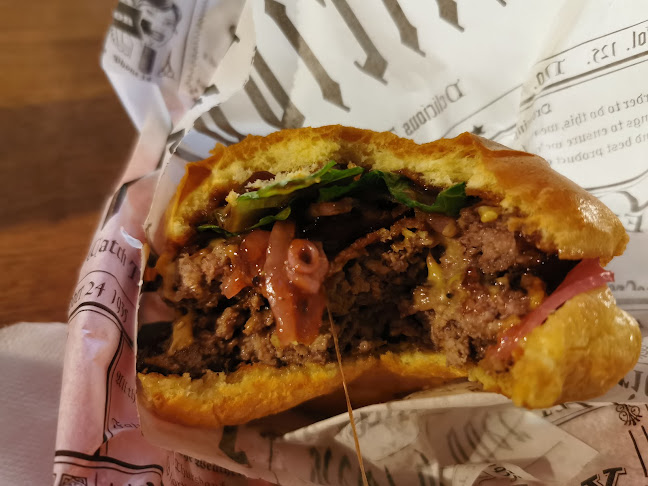 NYC Burger - Gastronomi och hotellverksamhet