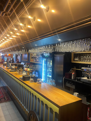 Pinchos Phone number