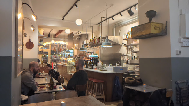 THE ITALIAN COUSINS - Gastronomi och hotellverksamhet