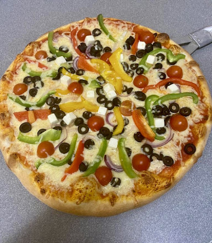 La Mare Pizzeria - Gastronomi och hotellverksamhet